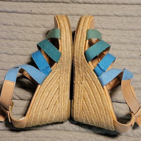 Relativity Lively Wedge Sandals - Picture 2 of 8